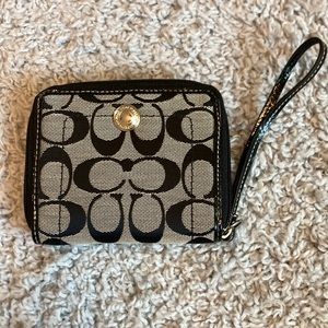 Coach Black/Grey Wallet Signature Jacquard Textile (new with tags)
